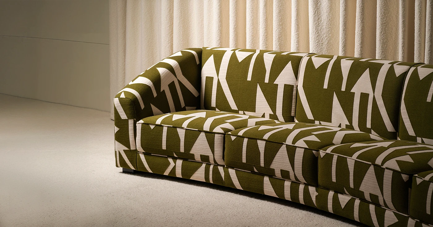 Larssen CouchMain Image