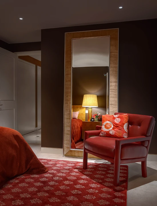 Bachelor´s house in London Right Image 8