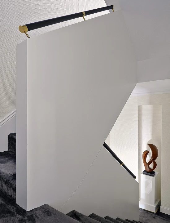 BELGRAVIA TOWNHOUSE Left Image 6