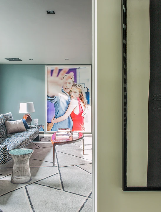 House over the river  Right Image 10