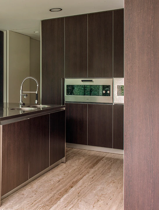 House over the river  Right Image 13