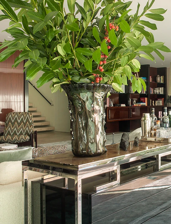 House over the river  Left Image 7