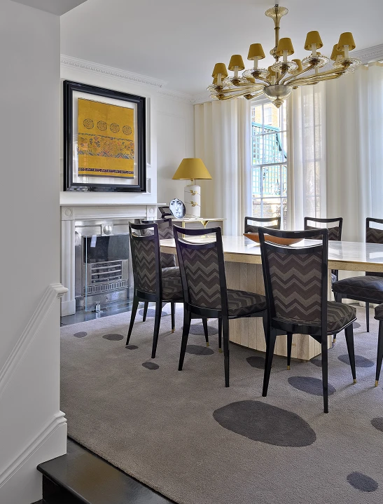 BELGRAVIA TOWNHOUSE Right Image 5