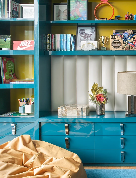 House over the river  Left Image 21