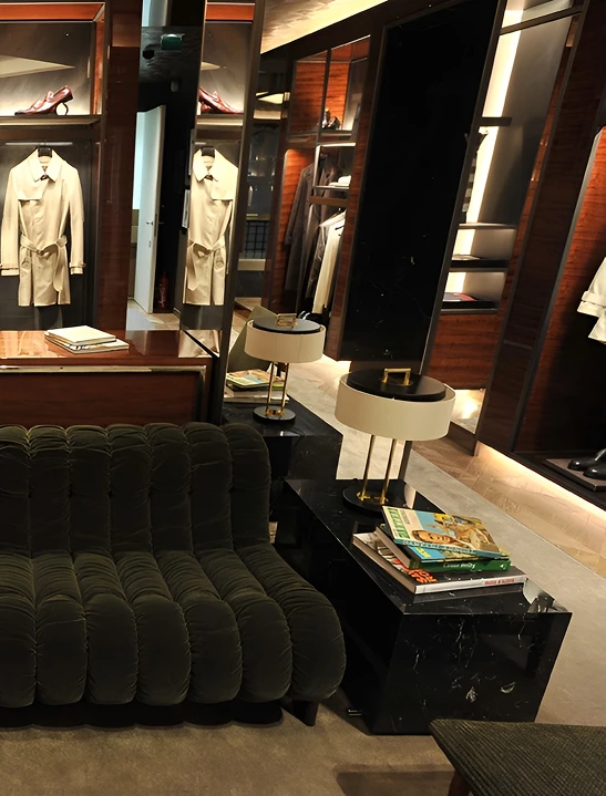 BERLUTI STORE - RUE DE SÈVRES Right Image 5