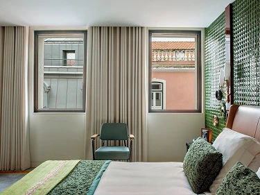 Apartment over the botanical garden Mobile Image 10