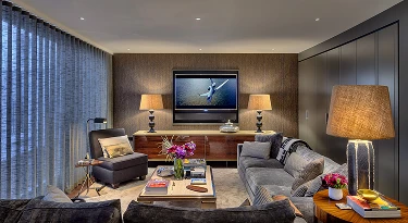 Bachelor´s house in London Mobile Image 18