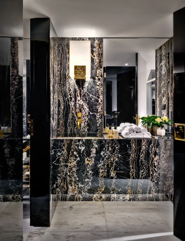 BELGRAVIA TOWNHOUSE Mobile Image 26