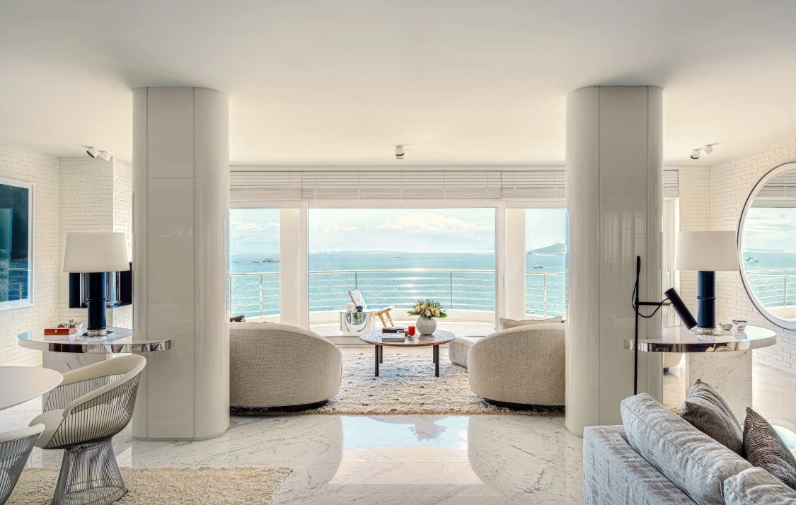 Summer Penthouse in the heart of Ibiza Mobile Image 6