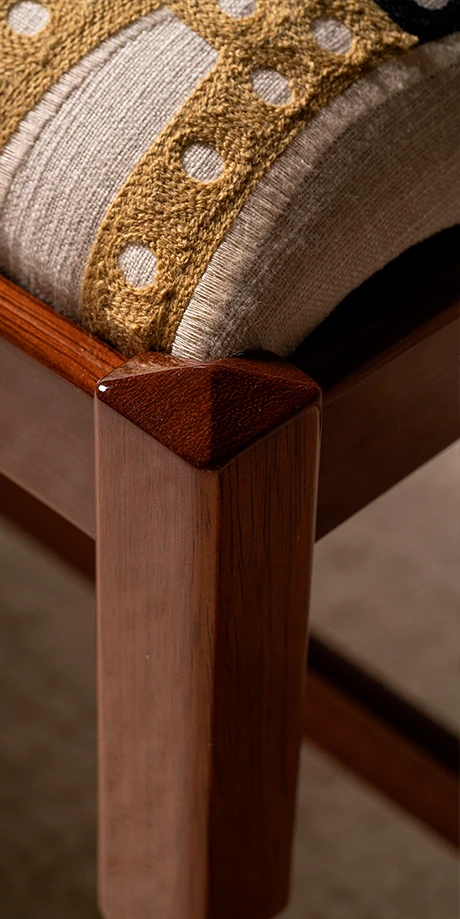 Ofir Bench Mobile Image 2